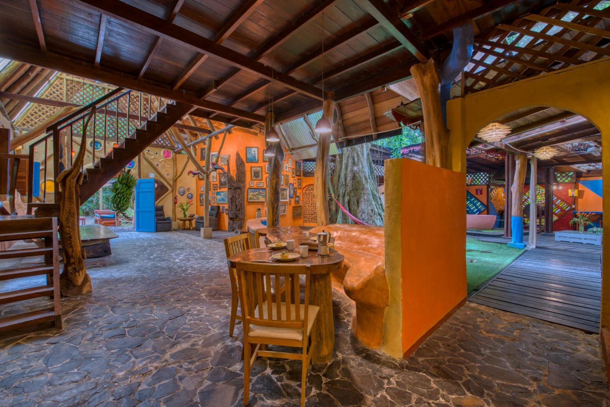 Tree House Beachfront Lodge Puerto Viejo de Talamanca Exterior photo
