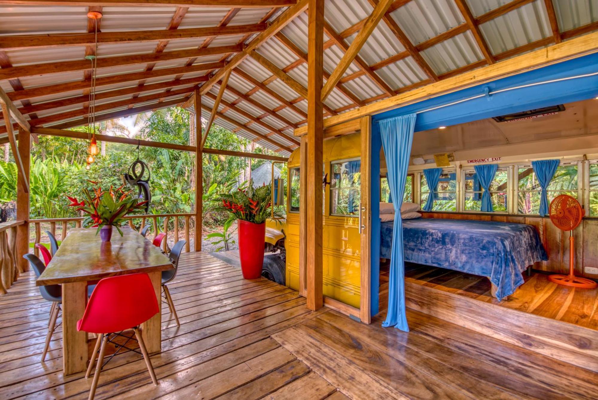 Tree House Beachfront Lodge Puerto Viejo de Talamanca Exterior photo